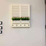 ⁦تابلوه خشبي غطاء لوحة الكهرباء - أبيض 2⁩ - الصورة ⁦4⁩