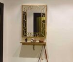 ⁦تابلوه خشبي غطاء لوحة الكهرباء - مرايا ذهبي مع الرف⁩ - الصورة ⁦4⁩